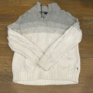 White and grey nautica sweater pullover